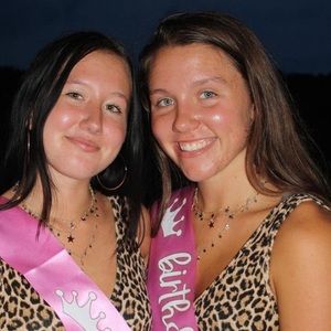 Meet your Posher, Lydia